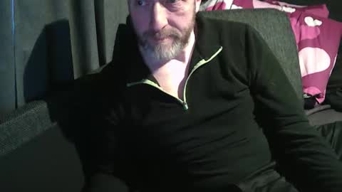 Snapshot of swartarn chatting on March 9, 2026, 3:49 pm ArnSwart online show from March 9, 2026, 3:49 pm