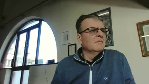 swchap1217 online show from March 11, 2025, 11:01 am