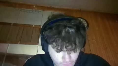 Snapshot of sweattyxxx420 chatting on November 9, 2025, 12:03 pm sweattyxxx420 online show from November 9, 2025, 12:03 pm