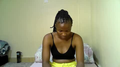 Snapshot of swee_leilah chatting on September 11, 2025, 9:53 am Call me Sheila online show from September 11, 2025, 9:53 am
