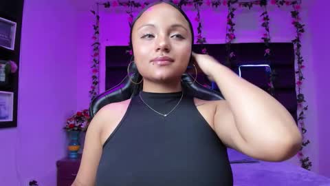 sweet ana  online show from October 23, 2025, 2:44 am