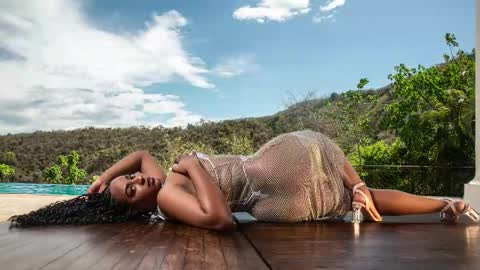 Evangeline online show from January 13, 2026, 3:17 pm