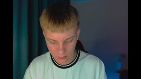 sweet online show from December 11, 2024, 11:21 pm