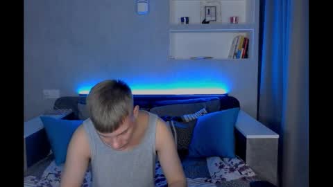 sweet online show from February 27, 2025, 10:53 pm