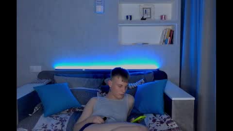 sweet online show from February 28, 2025, 1:58 am