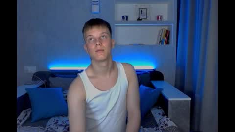 sweet online show from February 28, 2025, 10:17 pm
