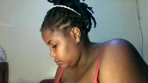 sweet52537 online show from February 14, 2025, 12:47 pm