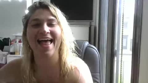 sweet88565241 online show from February 25, 2025, 5:15 pm