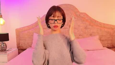 Snapshot of sweet_1angel chatting on September 19, 2025, 11:55 am Sweet 1Angel online show from September 19, 2025, 11:55 am