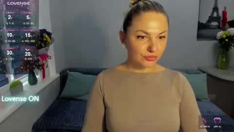 Margaret  online show from November 10, 2025, 12:59 pm