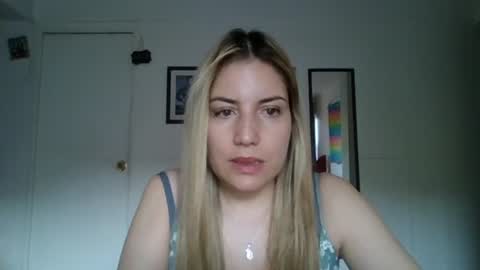 Snapshot of sweet__alana chatting on October 22, 2025, 10:20 pm Sweet  alana online show from October 22, 2025, 10:20 pm