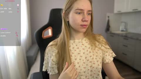 Snapshot of sweet__michelle chatting on June 4, 2026, 7:58 am Michelle online show from June 4, 2026, 7:58 am