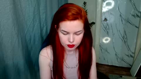 sweet__mooon online show from March 1, 2025, 8:45 am