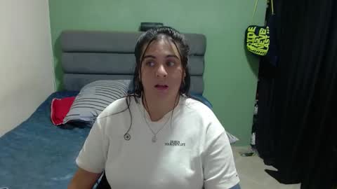 Nikol online show from March 11, 2025, 3:56 pm