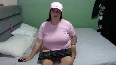 Nikol online show from September 22, 2025, 2:41 pm