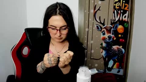 sweet__suck69bitch online show from January 14, 2025, 4:47 am