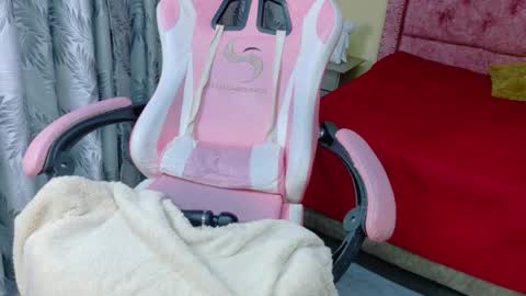 sweet__thang online show from June 5, 2026, 6:52 am