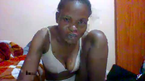 sweet_adora online show from February 10, 2025, 2:16 pm