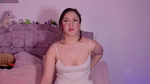 Snapshot of sweet_anllela chatting on October 19, 2025, 2:34 am Sthefany Lauren Independent Model  online show from October 19, 2025, 2:34 am