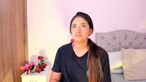 Asheley online show from December 5, 2025, 3:59 am