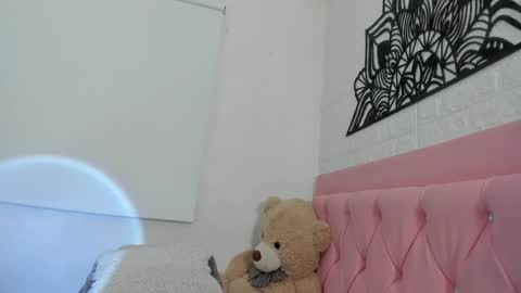 Ashley online show from January 25, 2025, 7:49 am