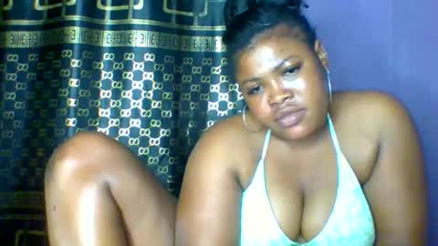 Snapshot of sweet_baby27 chatting on September 21, 2025, 2:35 am sweet baby online show from September 21, 2025, 2:35 am