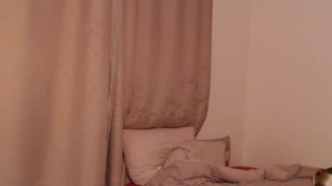 Kate and Erica online show from September 24, 2025, 10:35 pm