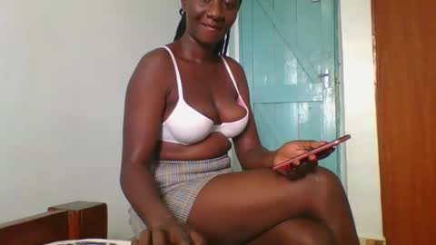 bella online show from January 1, 2025, 5:33 am
