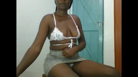 bella online show from January 7, 2025, 3:46 am