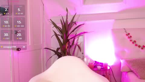 Snapshot of sweet_blueberry_ chatting on February 5, 2025, 4:47 pm sweet blueberry online show from February 5, 2025, 4:47 pm