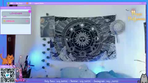 Snapshot of sweet_bluee chatting on September 24, 2025, 1:14 pm Tutti  online show from September 24, 2025, 1:14 pm