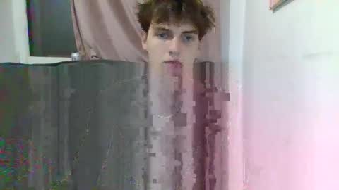 Snapshot of sweet_boy070 chatting on November 18, 2025, 4:55 pm sweet_boy070 online show from November 18, 2025, 4:55 pm