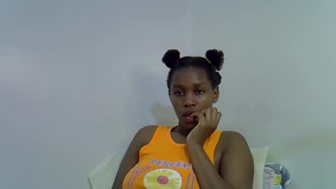 sweet_brown9 online show from September 20, 2025, 5:47 pm