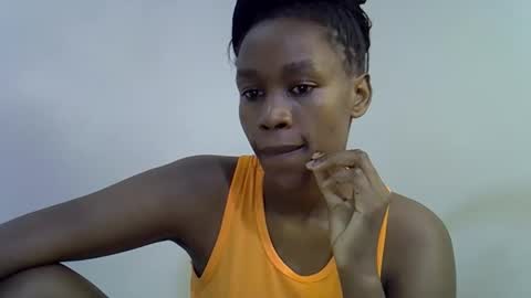 sweet_brown9 online show from October 7, 2025, 5:04 am