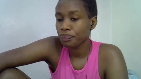 sweet_brown9 online show from October 19, 2025, 10:27 am