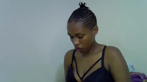 sweet_brown9 online show from October 21, 2025, 3:46 pm