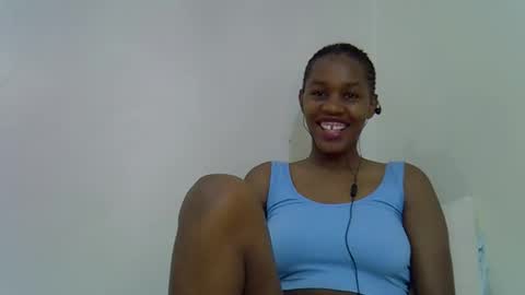 sweet_brown9 online show from October 24, 2025, 11:06 am