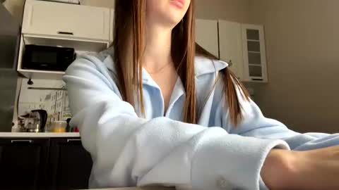 Christina online show from December 22, 2025, 7:22 pm