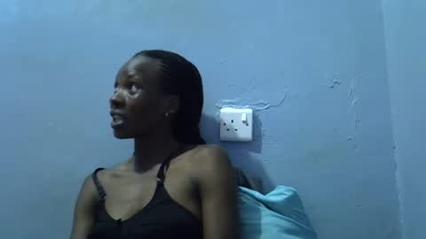 sweet_candie01 online show from May 5, 2026, 6:43 am