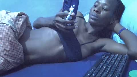 sweet_candie01 online show from May 6, 2026, 4:01 pm