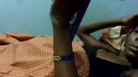 Snapshot of sweet_candie01 chatting on June 22, 2026, 3:47 am sweet_candie01 online show from June 22, 2026, 3:47 am