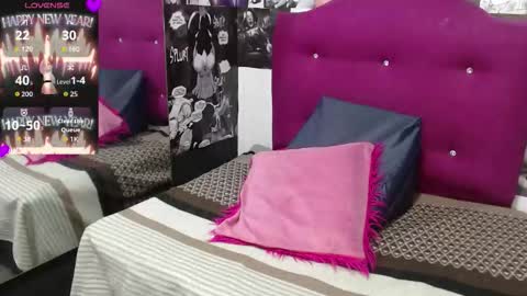 canelaa online show from December 21, 2025, 6:48 pm