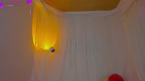 camil online show from September 26, 2025, 4:49 am