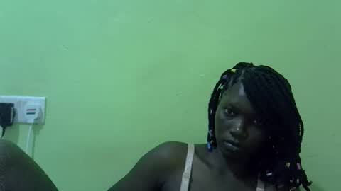 sweet_cherie1 online show from April 30, 2026, 4:13 pm