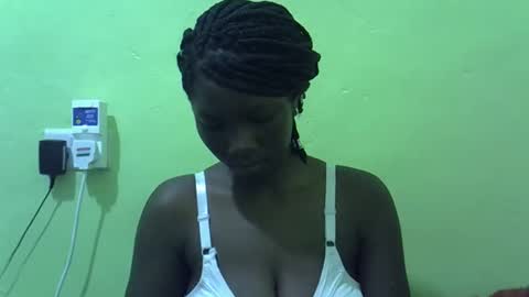 sweet_cherie1 online show from May 19, 2026, 5:30 pm