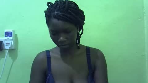 sweet_cherie1 online show from May 28, 2026, 7:11 pm