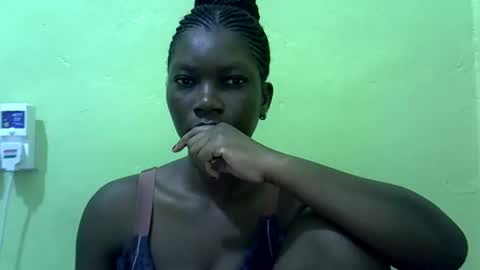 sweet_cherie1 online show from June 8, 2026, 5:08 am