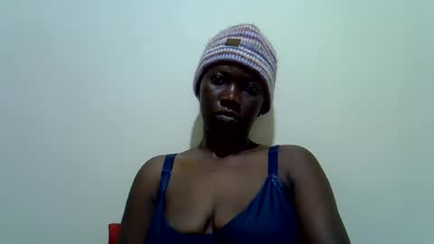 sweet_cherie1 online show from August 3, 2026, 9:51 pm