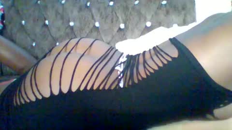 sweet_cherry007 online show from October 7, 2025, 2:09 am