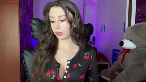 Sweet Cherry online show from January 11, 2026, 9:20 pm